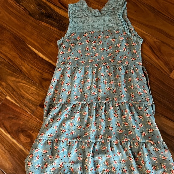 Super cute! Perfect for school! Like new! - Picture 1 of 3